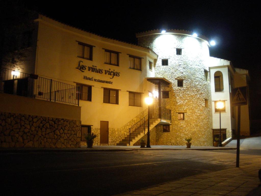 Hotel Restaurante Vinas Viejas Fuentes de Ayodar Exterior photo